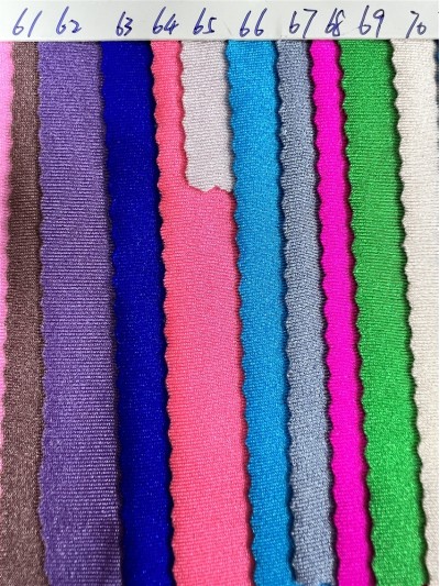 DG-BT recycled nylon glossy Lycra Composition: 82% recycled nylon 18% spandex Weight: 180g/㎡ Width: 150CM detail view-5